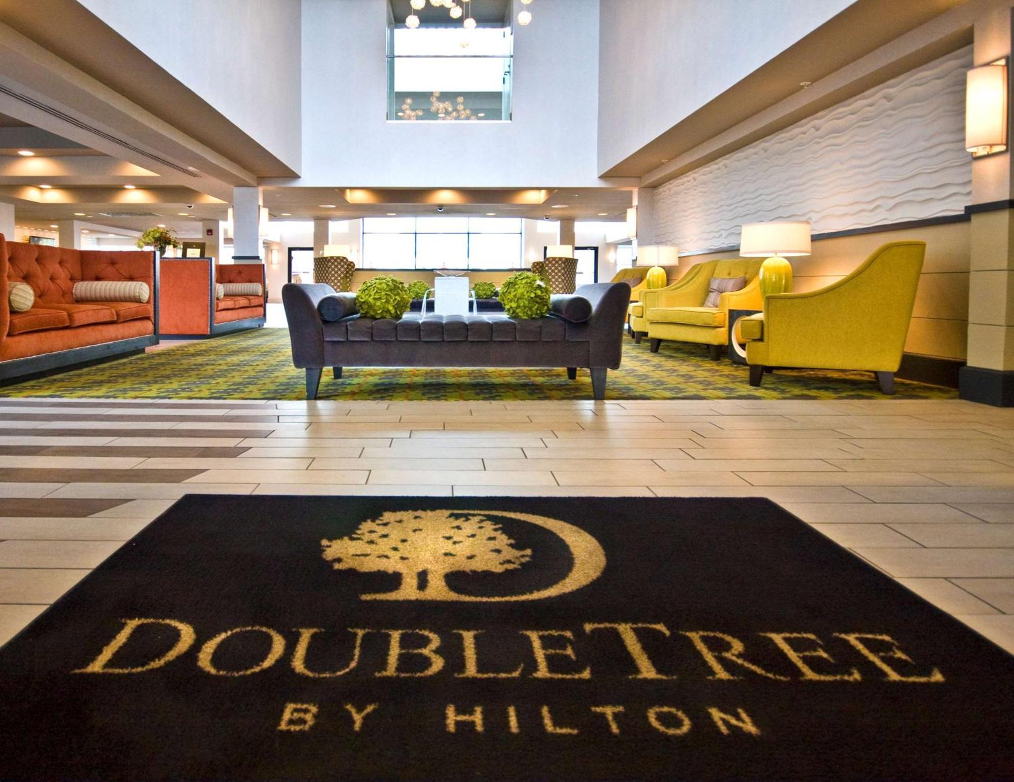 Doubletree By Hilton Huntsville-South Eksteriør billede
